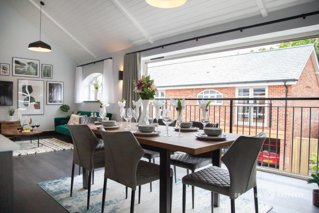 The Gatehouse By Grandeur Property Poole Esterno foto
